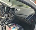 Белый Форд Фокус, объемом двигателя 1 л и пробегом 133 тыс. км за 5600 $, фото 9 на Automoto.ua