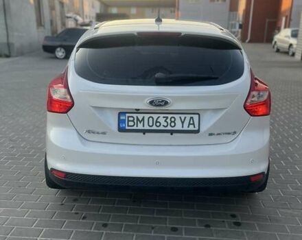 Белый Форд Фокус, объемом двигателя 0 л и пробегом 140 тыс. км за 7000 $, фото 3 на Automoto.ua