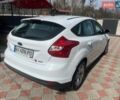 Белый Форд Фокус, объемом двигателя 1 л и пробегом 207 тыс. км за 6000 $, фото 4 на Automoto.ua