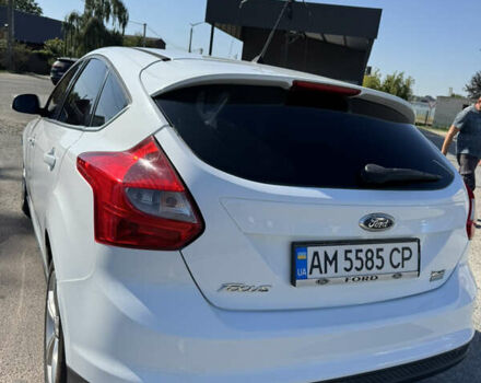 Белый Форд Фокус, объемом двигателя 1 л и пробегом 280 тыс. км за 5700 $, фото 2 на Automoto.ua