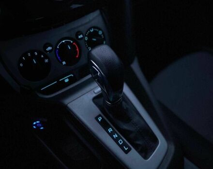 Белый Форд Фокус, объемом двигателя 2 л и пробегом 226 тыс. км за 6990 $, фото 21 на Automoto.ua