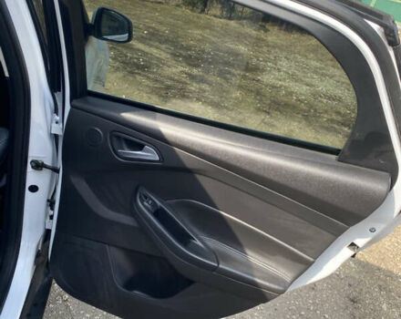 Белый Форд Фокус, объемом двигателя 0 л и пробегом 115 тыс. км за 7200 $, фото 10 на Automoto.ua