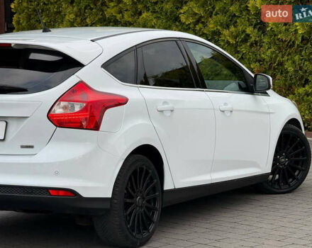 Білий Форд Фокус, об'ємом двигуна 1.6 л та пробігом 227 тис. км за 8600 $, фото 23 на Automoto.ua
