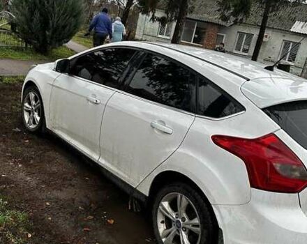 Белый Форд Фокус, объемом двигателя 1 л и пробегом 149 тыс. км за 6600 $, фото 1 на Automoto.ua