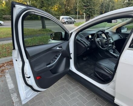 Білий Форд Фокус, об'ємом двигуна 2 л та пробігом 166 тис. км за 9200 $, фото 5 на Automoto.ua