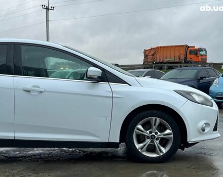 Форд Фокус 2013 в Львове на Automoto.ua Белый Форд Фокус, объемом двигателя 1 л и пробегом 290 тыс. км за 5490 $, фото 10 на Automoto.ua
