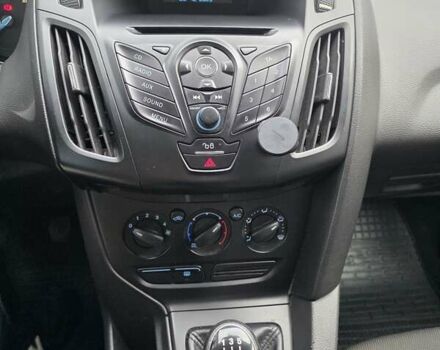 Белый Форд Фокус, объемом двигателя 1.6 л и пробегом 152 тыс. км за 7500 $, фото 6 на Automoto.ua