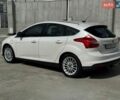 Белый Форд Фокус, объемом двигателя 0 л и пробегом 161 тыс. км за 5400 $, фото 4 на Automoto.ua