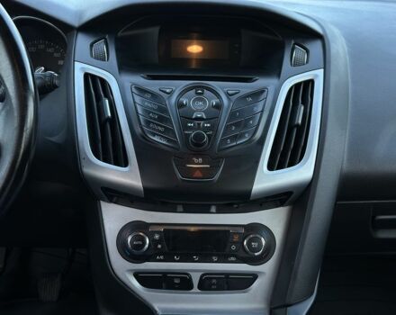 Белый Форд Фокус, объемом двигателя 1 л и пробегом 164 тыс. км за 5700 $, фото 11 на Automoto.ua