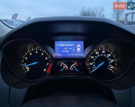 Белый Форд Фокус, объемом двигателя 2 л и пробегом 226 тыс. км за 6990 $, фото 32 на Automoto.ua