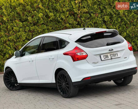 Білий Форд Фокус, об'ємом двигуна 1.6 л та пробігом 227 тис. км за 8600 $, фото 14 на Automoto.ua