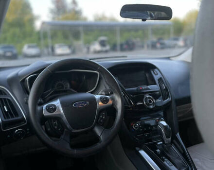 Белый Форд Фокус, объемом двигателя 0 л и пробегом 137 тыс. км за 6000 $, фото 1 на Automoto.ua