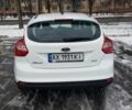 Білий Форд Фокус, об'ємом двигуна 1 л та пробігом 120 тис. км за 6500 $, фото 6 на Automoto.ua