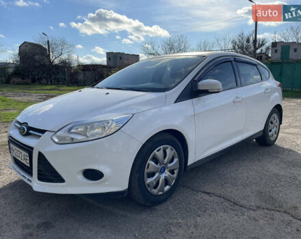 Білий Форд Фокус, об'ємом двигуна 1 л та пробігом 113 тис. км за 5500 $, фото 2 на Automoto.ua