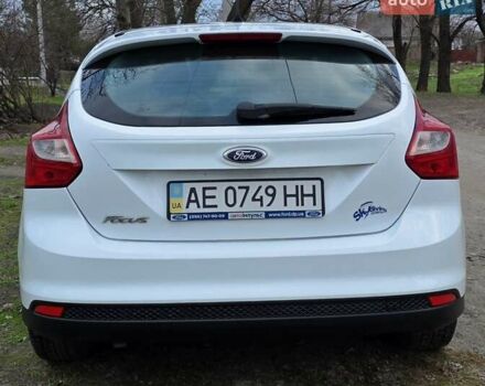 Белый Форд Фокус, объемом двигателя 1.6 л и пробегом 152 тыс. км за 7500 $, фото 3 на Automoto.ua