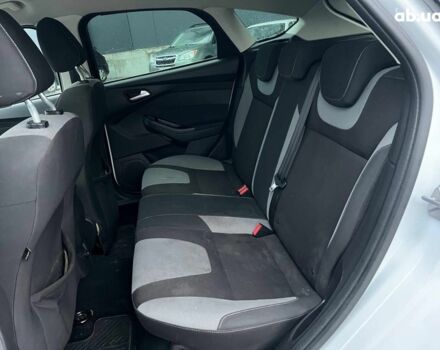 Форд Фокус 2013 в Львове на Automoto.ua Белый Форд Фокус, объемом двигателя 1 л и пробегом 290 тыс. км за 5490 $, фото 33 на Automoto.ua