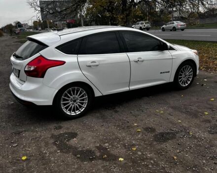 Білий Форд Фокус, об'ємом двигуна 0 л та пробігом 120 тис. км за 6500 $, фото 4 на Automoto.ua