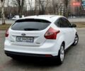 Белый Форд Фокус, объемом двигателя 1.6 л и пробегом 127 тыс. км за 9300 $, фото 5 на Automoto.ua