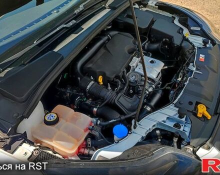 Форд Фокус 2013 в Харькове на Automoto.ua Белый Форд Фокус, объемом двигателя 1 л и пробегом 200 тыс. км за 5750 $, фото 8 на Automoto.ua