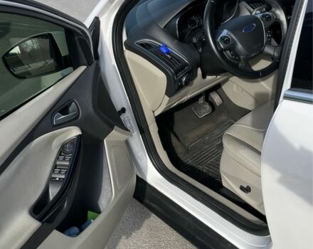 Белый Форд Фокус, объемом двигателя 0 л и пробегом 78 тыс. км за 7700 $, фото 10 на Automoto.ua