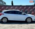 Белый Форд Фокус, объемом двигателя 1 л и пробегом 172 тыс. км за 6000 $, фото 3 на Automoto.ua