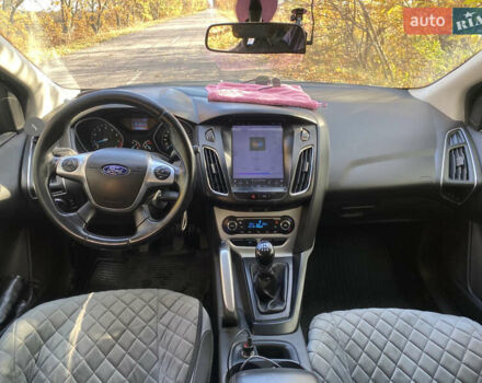 Форд Фокус 2013 в Белой Церкве на Automoto.ua Белый Форд Фокус, объемом двигателя 1 л и пробегом 188 тыс. км за 5699 $, фото 11 на Automoto.ua