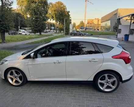 Білий Форд Фокус, об'ємом двигуна 2 л та пробігом 166 тис. км за 9200 $, фото 2 на Automoto.ua