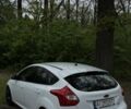 Белый Форд Фокус, объемом двигателя 1 л и пробегом 160 тыс. км за 6000 $, фото 5 на Automoto.ua