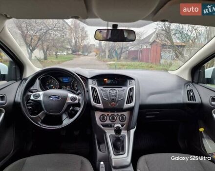 Белый Форд Фокус, объемом двигателя 1 л и пробегом 149 тыс. км за 5600 $, фото 12 на Automoto.ua