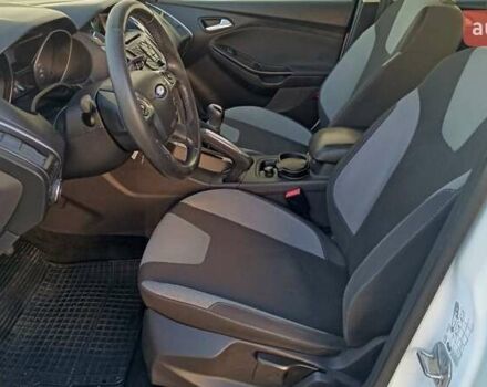 Білий Форд Фокус, об'ємом двигуна 1 л та пробігом 152 тис. км за 6630 $, фото 11 на Automoto.ua