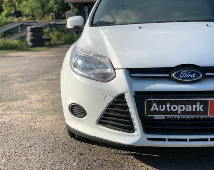Білий Форд Фокус, об'ємом двигуна 1 л та пробігом 112 тис. км за 6984 $, фото 9 на Automoto.ua