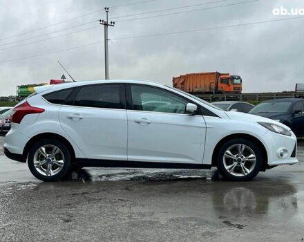 Форд Фокус 2013 в Львове на Automoto.ua Белый Форд Фокус, объемом двигателя 1 л и пробегом 290 тыс. км за 5490 $, фото 9 на Automoto.ua