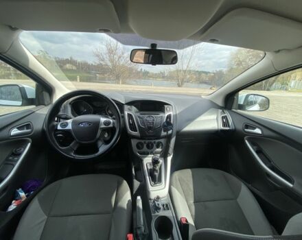 Белый Форд Фокус, объемом двигателя 1 л и пробегом 240 тыс. км за 4700 $, фото 4 на Automoto.ua