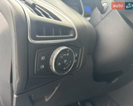 Білий Форд Фокус, об'ємом двигуна 1 л та пробігом 160 тис. км за 5990 $, фото 23 на Automoto.ua