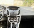 Білий Форд Фокус, об'ємом двигуна 1 л та пробігом 150 тис. км за 4098 $, фото 5 на Automoto.ua