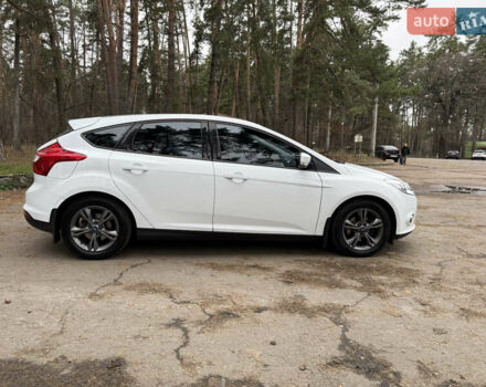 Белый Форд Фокус, объемом двигателя 1 л и пробегом 104 тыс. км за 7200 $, фото 2 на Automoto.ua