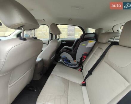 Белый Форд Фокус, объемом двигателя 0 л и пробегом 92 тыс. км за 6500 $, фото 12 на Automoto.ua