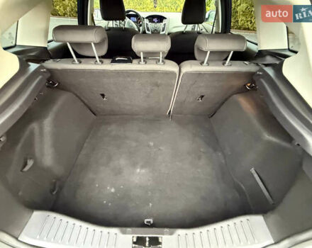 Білий Форд Фокус, об'ємом двигуна 1.6 л та пробігом 227 тис. км за 8600 $, фото 38 на Automoto.ua