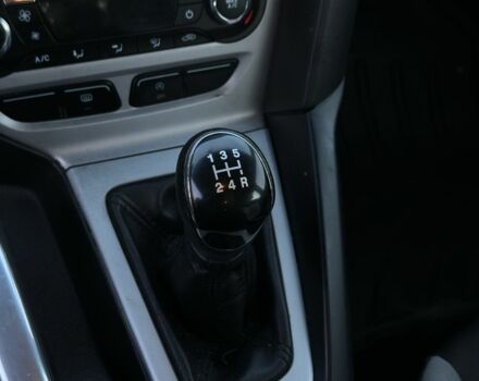 Белый Форд Фокус, объемом двигателя 1 л и пробегом 164 тыс. км за 5700 $, фото 15 на Automoto.ua