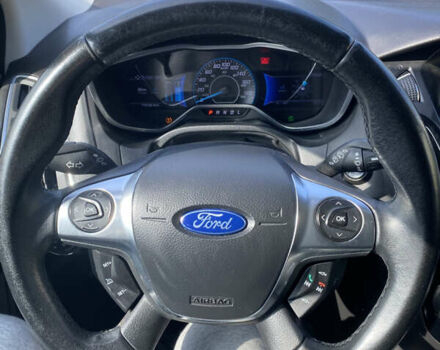 Белый Форд Фокус, объемом двигателя 0 л и пробегом 115 тыс. км за 7200 $, фото 14 на Automoto.ua