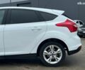 Форд Фокус 2013 в Львове на Automoto.ua Белый Форд Фокус, объемом двигателя 1 л и пробегом 290 тыс. км за 5490 $, фото 4 на Automoto.ua