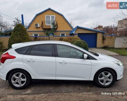 Белый Форд Фокус, объемом двигателя 1 л и пробегом 149 тыс. км за 5600 $, фото 10 на Automoto.ua