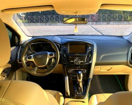 Білий Форд Фокус, об'ємом двигуна 0 л та пробігом 110 тис. км за 6400 $, фото 4 на Automoto.ua