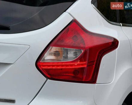 Білий Форд Фокус, об'ємом двигуна 1.6 л та пробігом 227 тис. км за 8600 $, фото 24 на Automoto.ua