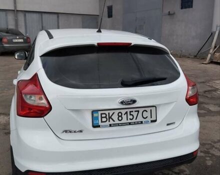 Белый Форд Фокус, объемом двигателя 1 л и пробегом 190 тыс. км за 5850 $, фото 4 на Automoto.ua