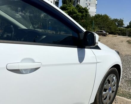 Білий Форд Фокус, об'ємом двигуна 1 л та пробігом 113 тис. км за 5999 $, фото 6 на Automoto.ua