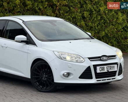 Белый Форд Фокус, объемом двигателя 1.6 л и пробегом 227 тыс. км за 8900 $, фото 10 на Automoto.ua