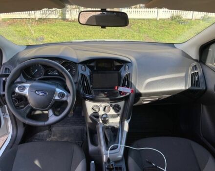 Белый Форд Фокус, объемом двигателя 1 л и пробегом 118 тыс. км за 5500 $, фото 6 на Automoto.ua