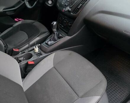 Белый Форд Фокус, объемом двигателя 1.6 л и пробегом 152 тыс. км за 7500 $, фото 7 на Automoto.ua