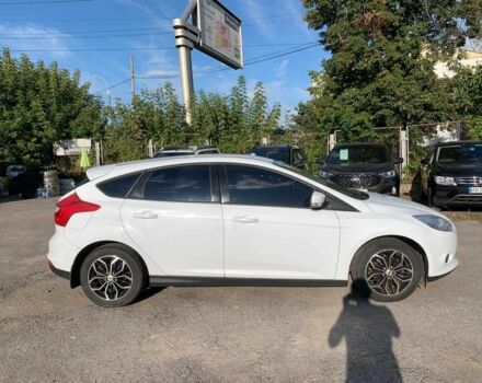 Білий Форд Фокус, об'ємом двигуна 1 л та пробігом 112 тис. км за 6984 $, фото 3 на Automoto.ua